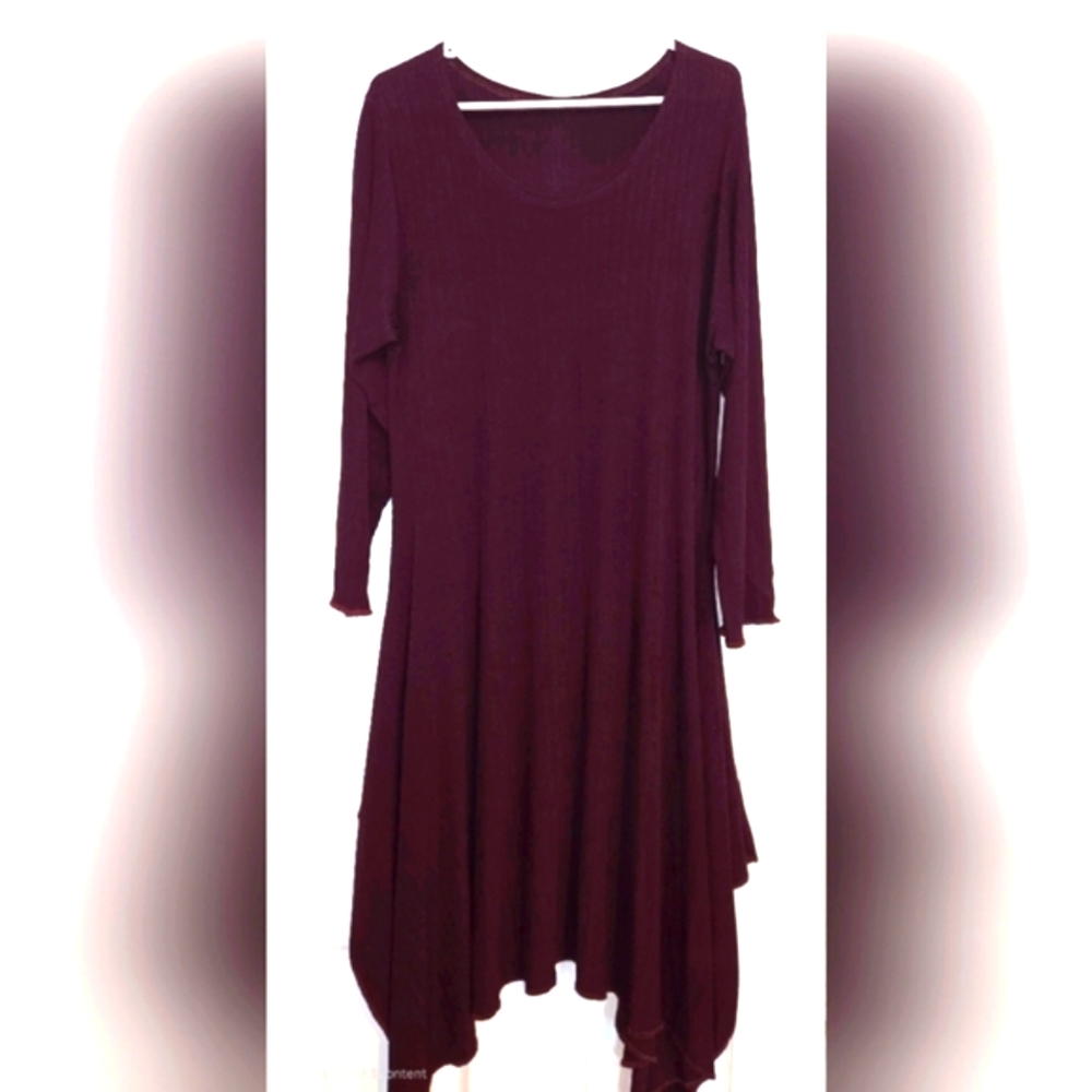 Elegant  Burgundy  Dress